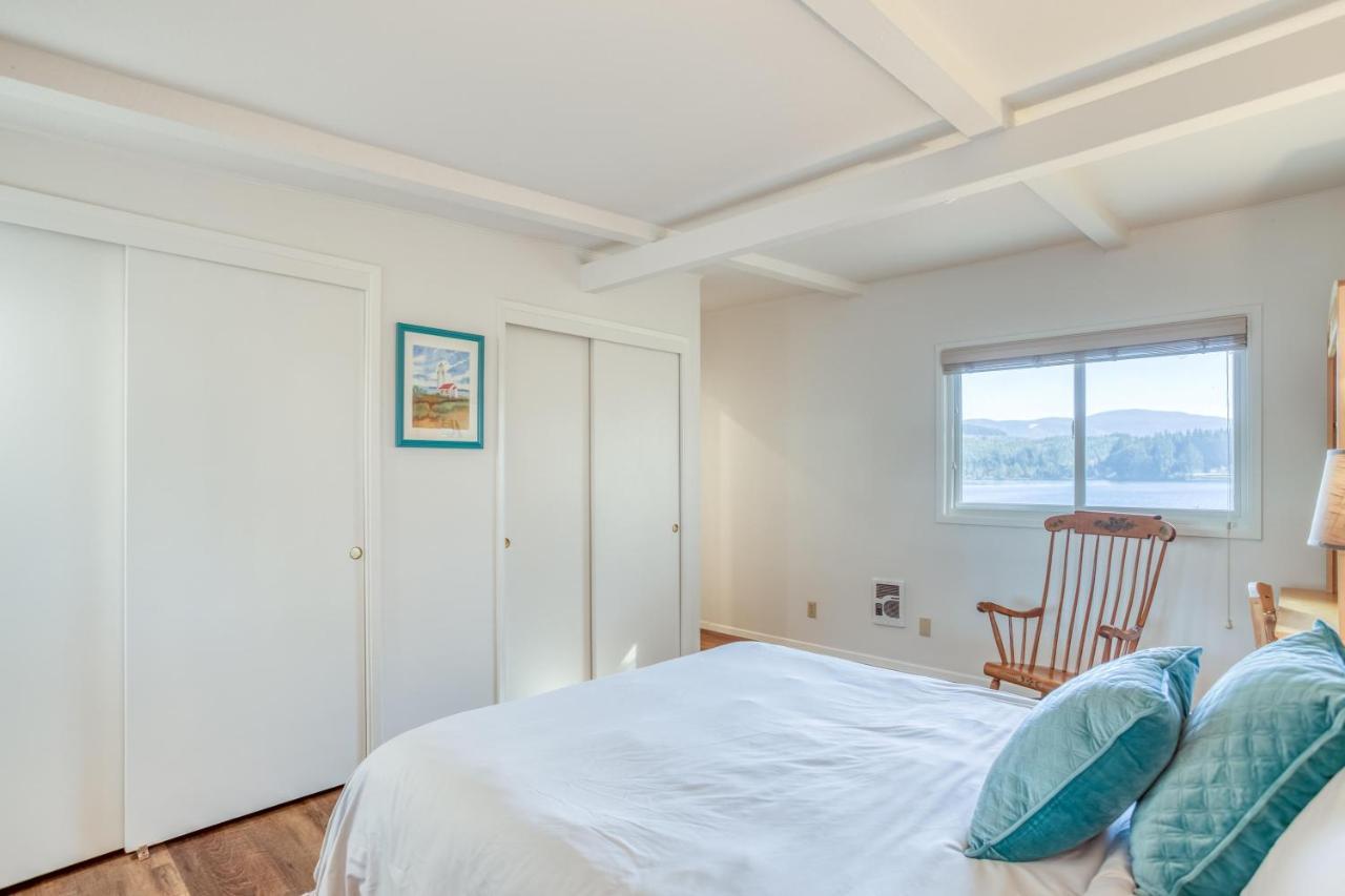 Regatta Park Lake House リンカーン・シティー エクステリア 写真