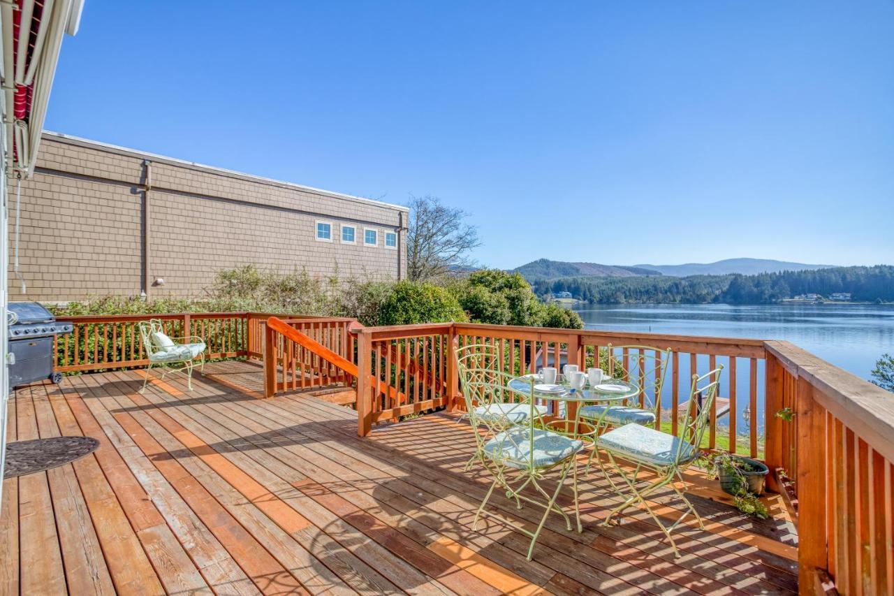 Regatta Park Lake House リンカーン・シティー エクステリア 写真