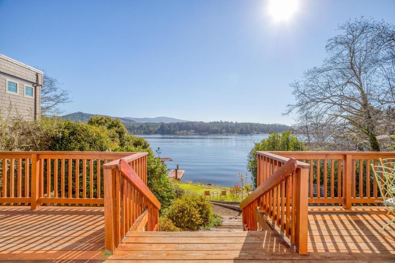 Regatta Park Lake House リンカーン・シティー エクステリア 写真